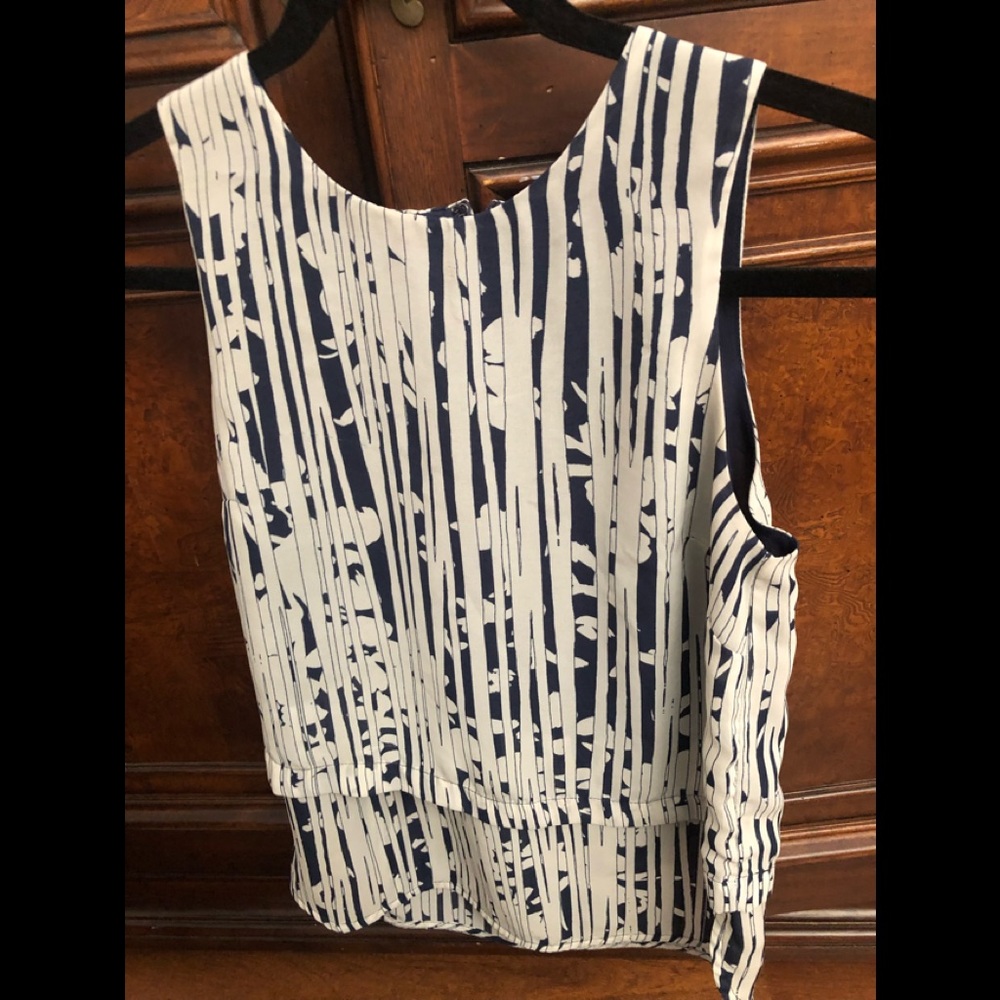Banana republic top